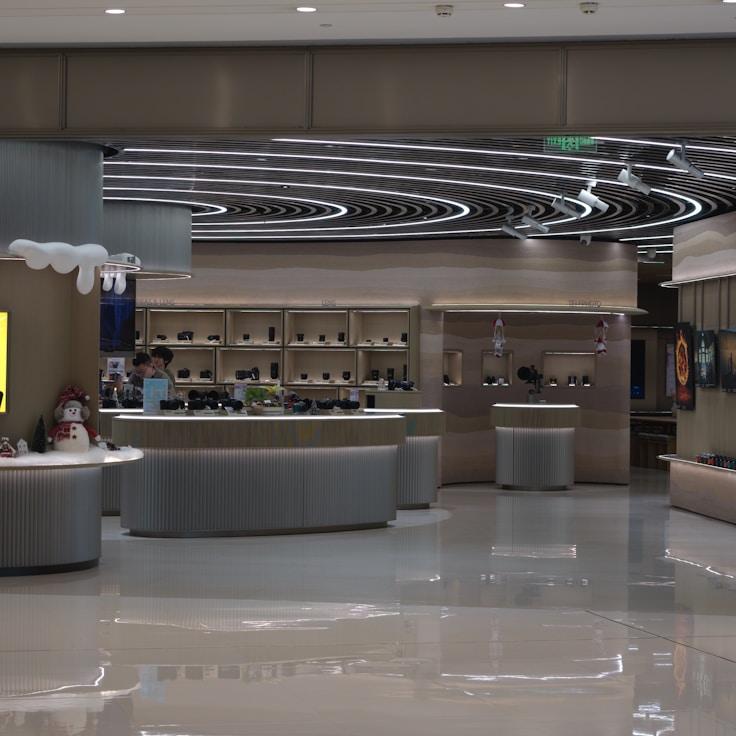 Dining out as an expat family in United Kingdom